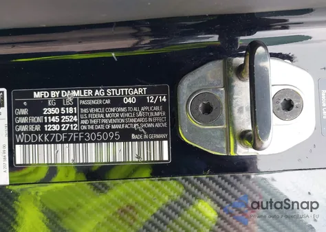 2015 Mercedes-Benz E 550 из США, поврежденный, VIN WDDKK7DF7FF305095